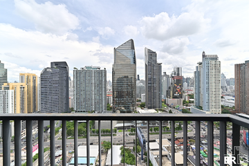 2 Bedroom Condo for sale in Life Asoke, Bang Kapi, Bangkok near MRT Phetchaburi