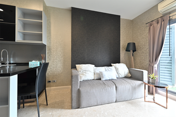 1 Bedroom Condo for sale in The Crest Sukhumvit 34, Khlong Tan, Bangkok near BTS Thong Lo