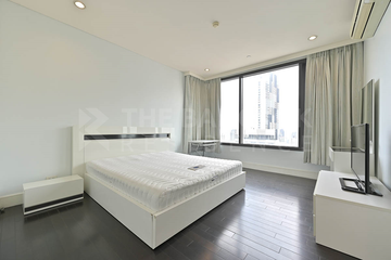 3 Bedroom Condo for sale in Aguston Sukhumvit 22, Khlong Toei, Bangkok near MRT Queen Sirikit National Convention Centre