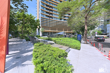 2 Bedroom Condo for sale in The Lumpini 24, Khlong Tan, Bangkok near BTS Phrom Phong