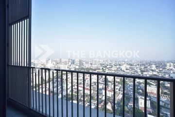 1 Bedroom Condo for sale in C Ekkamai, Khlong Tan Nuea, Bangkok near BTS Ekkamai