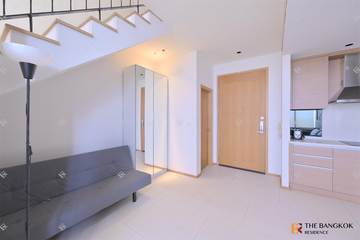 1 Bedroom Condo for rent in The Emporio Place, Khlong Tan, Bangkok near BTS Phrom Phong