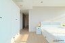 2 Bedroom Condo for rent in The Room Sukhumvit 21, Khlong Toei Nuea, Bangkok near MRT Sukhumvit