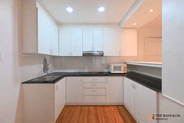 2 Bedroom Condo for rent in Acadamia Grand Tower, Khlong Tan Nuea, Bangkok near BTS Phrom Phong
