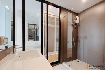 2 Bedroom Condo for rent in Up Ekamai, Khlong Tan Nuea, Bangkok near BTS Thong Lo