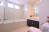 2 Bedroom Condo for rent in Piyathip Place, Khlong Tan Nuea, Bangkok near BTS Phrom Phong