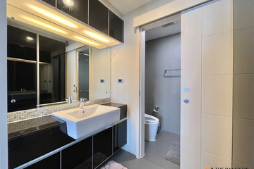1 Bedroom Condo for sale in The Crest Sukhumvit 34, Khlong Tan, Bangkok near BTS Thong Lo
