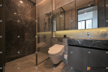 1 Bedroom Condo for rent in The ESSE Sukhumvit 36, Phra Khanong, Bangkok near BTS Thong Lo