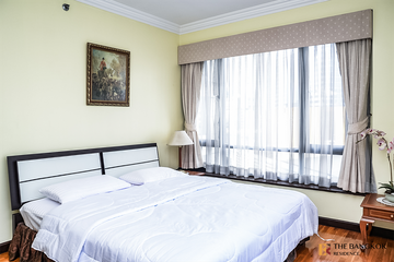 2 Bedroom Condo for rent in Baan Piya Sathorn, Thung Maha Mek, Bangkok near BTS Sala Daeng