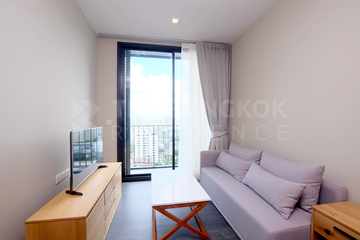 1 Bedroom Condo for rent in Edge Sukhumvit 23, Khlong Toei Nuea, Bangkok near BTS Asoke