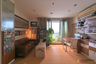 1 Bedroom Condo for sale in Life Ratchadapisek, Huai Khwang, Bangkok near MRT Huai Khwang