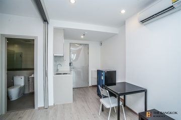 1 Bedroom Condo for sale in Ideo Q Chula - Samyan, Maha Phruettharam, Bangkok near MRT Sam Yan