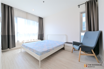2 Bedroom Condo for sale in Life Ratchadapisek, Huai Khwang, Bangkok near MRT Huai Khwang