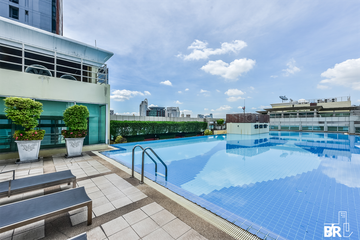 1 Bedroom Condo for sale in Baan Klang Krung Siam - Pathumwan, Thanon Phetchaburi, Bangkok near BTS Ratchathewi