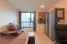 1 Bedroom Condo for sale in XT Huaikhwang, Din Daeng, Bangkok near MRT Huai Khwang