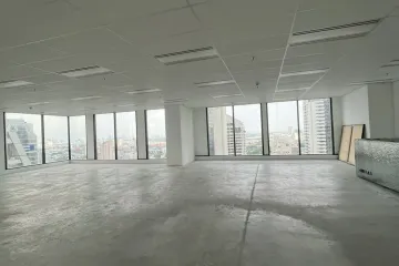 Office for rent in Kronos Office Building, Silom, Bangkok near BTS Chong Nonsi