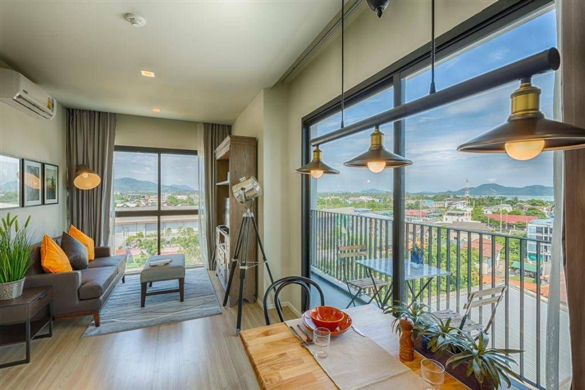 1 Bedroom Condo for rent at Dlux Condominium