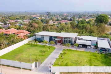 4 Bedroom Villa for sale in Huai Yai, Chonburi