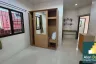 3 Bedroom House for rent in Na Kluea, Chonburi