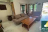 3 Bedroom House for rent in Na Kluea, Chonburi