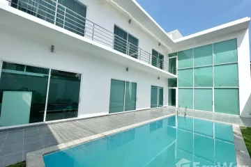 6 Bedroom Villa for Sale or Rent in Nong Prue, Chonburi