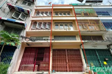 1 Bedroom Commercial for sale in Thung Wat Don, Bangkok near BTS Surasak