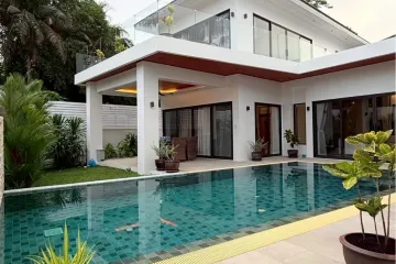 4 Bedroom Villa for rent in Rawai, Phuket