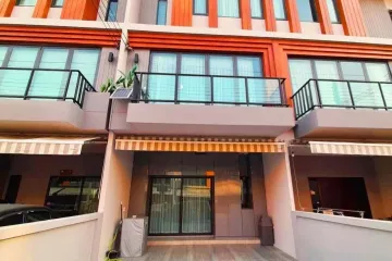 4 Bedroom Townhouse for rent in Eigen Premium, Prawet, Bangkok