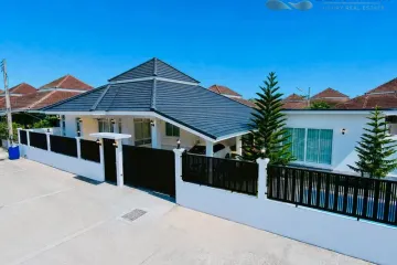 4 Bedroom Villa for sale in Chokchai Village 10, Nong Prue, Chonburi