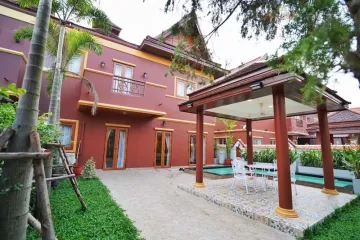 3 Bedroom Villa for rent in Na Jomtien, Chonburi