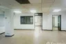Office for rent in Sam Sen Nok, Bangkok near MRT Phawana