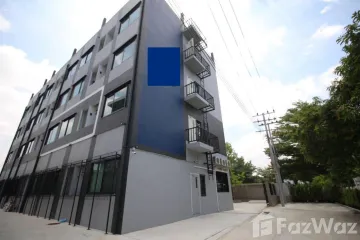 20 Bedroom Hotel / Resort for rent in Hua Mak, Bangkok near MRT Ramkhamhaeng 12