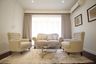 6 Bedroom House for rent in Chan Kasem, Bangkok near MRT Lat Phrao