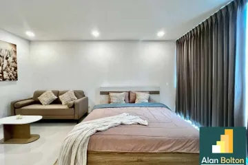 1 Bedroom Condo for sale in Na Kluea, Chonburi