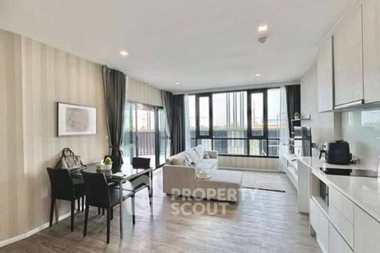 2 Bedroom Condo For Rent