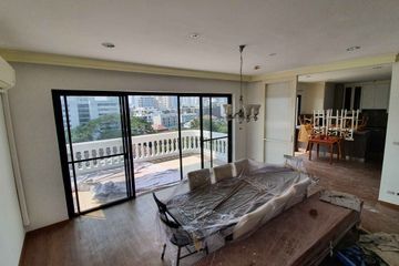 4 Bedroom Condo for rent in Prompak Gardens, Khlong Tan Nuea, Bangkok near BTS Phrom Phong