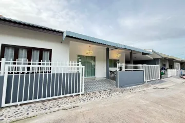 3 Bedroom Villa for sale in Chatkaew 9, Nong Prue, Chonburi