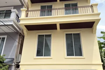 3 Bedroom House for rent in Warinthon Aree Samphan 3, Phaya Thai, Bangkok near BTS Sanam Pao