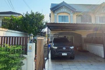 3 Bedroom Townhouse for sale in The Park @ Fashion, Khan Na Yao, Bangkok