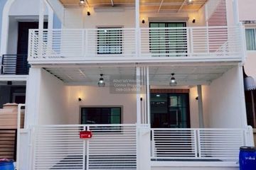 3 Bedroom Townhouse for sale in Wararak Village Rangsit - Nakhon Nayok Road, Khlong Sam, Pathum Thani