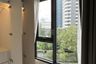 1 Bedroom Condo for sale in Life One Wireless, Lumpini, Bangkok near BTS Ploen Chit