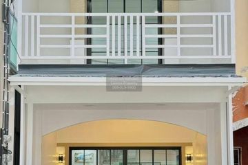 3 Bedroom Townhouse for sale in Sai Noi, Nonthaburi