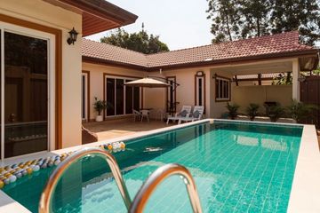 3 Bedroom Villa for rent in Massarossa Pool Villa, Na Kluea, Chonburi