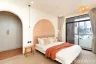 2 Bedroom Condo for sale in Sukhumvit City Resort, Khlong Toei Nuea, Bangkok near BTS Nana
