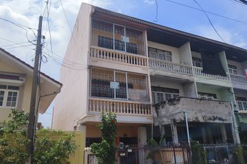 3 Bedroom Townhouse for sale in Anusawari, Bangkok near MRT Ram Inthra Km.4