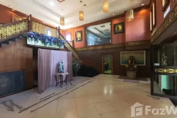 5 Bedroom House for sale in Thawi Watthana, Bangkok