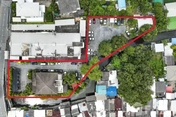 3 Bedroom House for sale in Din Daeng, Bangkok near MRT Phra Ram 9