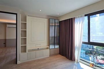 2 Bedroom Condo for sale in The Address Sukhumvit 61, Khlong Tan Nuea, Bangkok near BTS Ekkamai