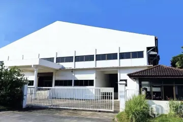Warehouse / Factory for sale in Lam Pla Thio, Bangkok