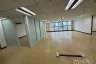 Office for rent in Khlong Tan Nuea, Bangkok